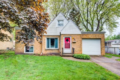 4338 Clinton Ave, Forest View, IL 60402-4342