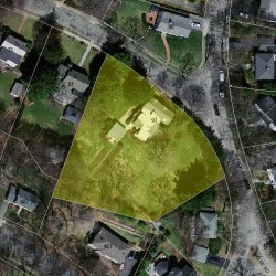 91 Neshobe Rd, Newton MA 02468-1314 aerial view