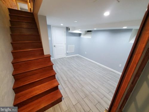 7815 Germantown Ave, Philadelphia PA 19133-1729 exterior