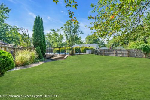 2 Neal St, Jackson Twp NJ exterior