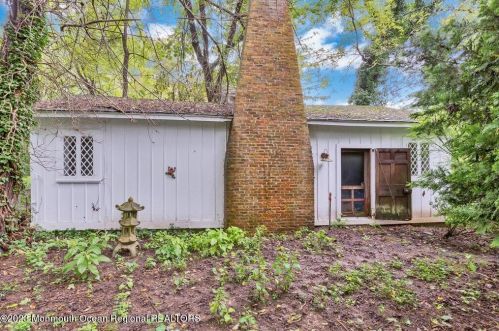 459 Sycamore Ave, Tinton Falls NJ 07724-3207 exterior