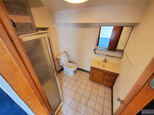 20 Midland Ave, Kearny NJ 07032-2783 exterior