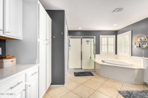 2320 Bowker St, Phoenix AZ 85040-3481 exterior