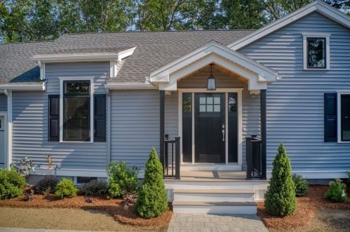 6 Red Hill Rd, North Reading MA  01864-1718 exterior