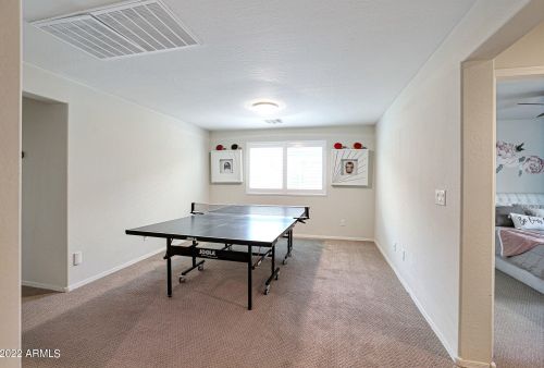 1665 Blaylock Dr, Phoenix AZ 85085-6324 exterior