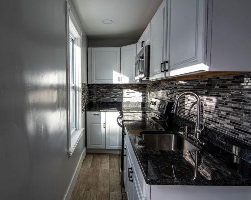 154 Eastern Ave, Worcester MA  01605-2814 exterior