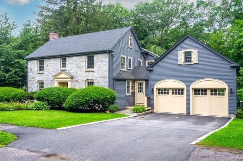 10 Charlesden Park, Newton, MA 02460-2228