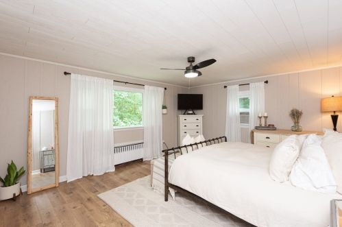 2 Lee Rd, North Reading MA 01864-3314 exterior