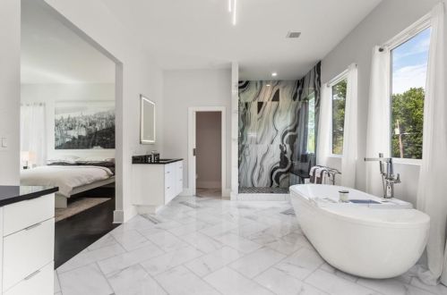 1756 Akin Dr, Atlanta GA 30345-3948 exterior