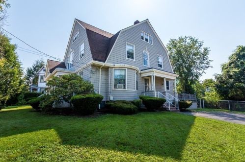 104 Winthrop St, Taunton MA 02780-4162 exterior