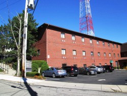 44 Mechanic St, Newton, MA 02464-1499