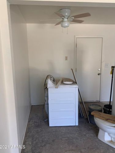 3944 Earll Dr, Phoenix AZ 85018-7103 exterior