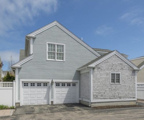 9 Preston Sq, Quincy MA 02171-3130 exterior