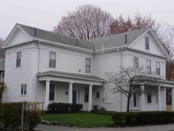 234 Church St, Newton, MA 02458-1903