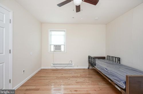 409 Mantua Ave, West Deptford NJ 08066-1277 exterior