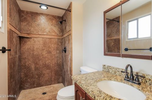 14059 34th Way, Phoenix AZ  85032-5310 exterior