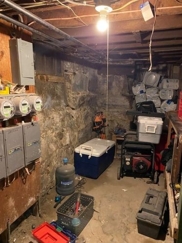 100 Clark St, New Bedford MA 02740-7102 exterior