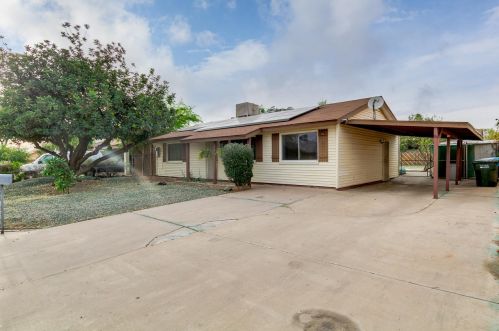 3844 Bloomfield Rd, Phoenix AZ  85032-7334 exterior