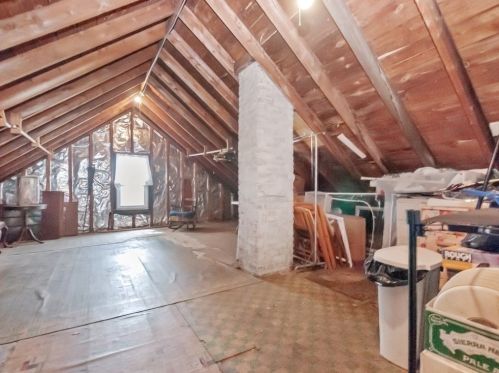 18 Mary St, Arlington MA 02474-8827 exterior