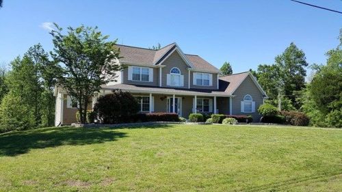 6603 Greenville Rd, Hopkinsville, KY 42240-8421