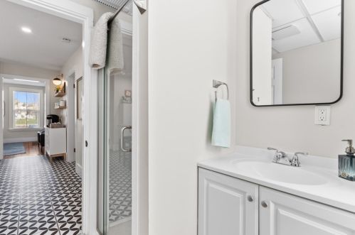 53 Hale St, Beverly MA 01915-5426 exterior