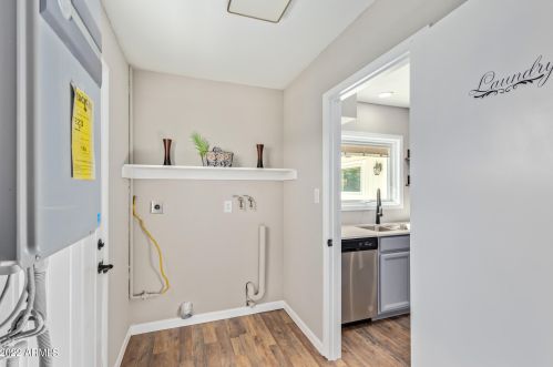 13002 28 Pl, Phoenix AZ 85008-6045 exterior