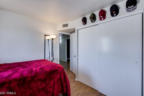 4001 45th St, Phoenix AZ 85044-4930 exterior