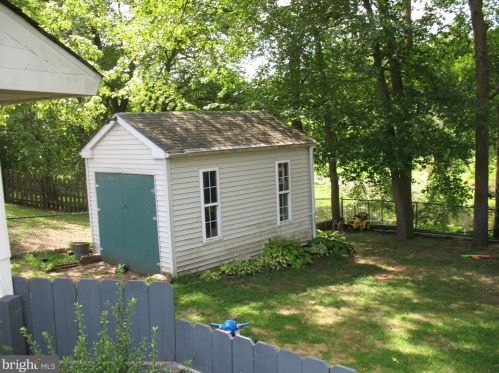 106 8 St, West Deptford NJ 08086-3057 exterior