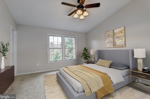 5038 Southern Star Ter, Columbia MD 21044-1293 exterior