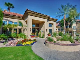 7810 14th Pl, Phoenix AZ  85020-4309 exterior