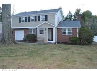 121 Damon Rd, Needham MA  02494-1045 exterior