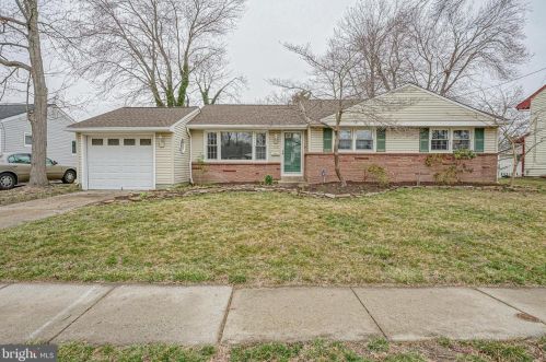 186 Ford Ave, West Deptford, NJ 08096-5034