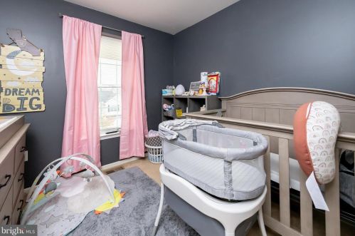 27 Highgrove Ct, West Deptford NJ 08086-3814 exterior