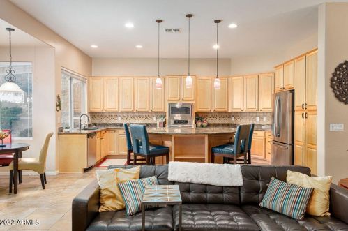 151 Briarwood Ter, Phoenix AZ 85048-0151 exterior