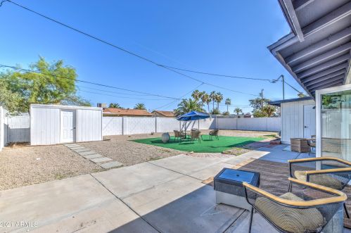 3212 Captain Dreyfus Ave, Phoenix AZ  85032-6146 exterior