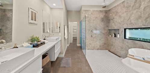 6846 13th Pl, Phoenix AZ  85014-1120 exterior