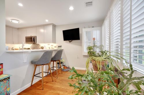 10 Concord Ct, Tinton Falls NJ 07701-5414 exterior