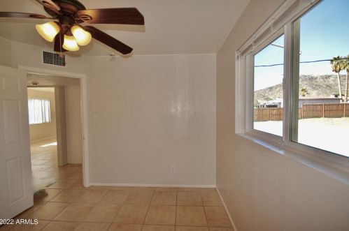 1002 Cinnabar Ave, Phoenix AZ 85020-1878 exterior