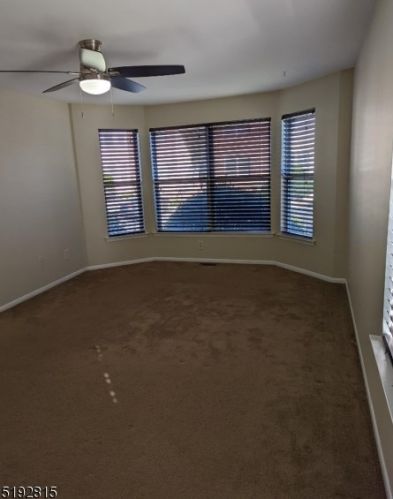 7 Claire Ct, East Hanover NJ  07936-3577 exterior