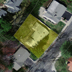 94 Elinor Rd, Newton MA  02461-1835 aerial view