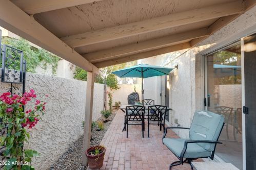 2609 Edgemont Ave, Phoenix AZ 85035-1716 exterior