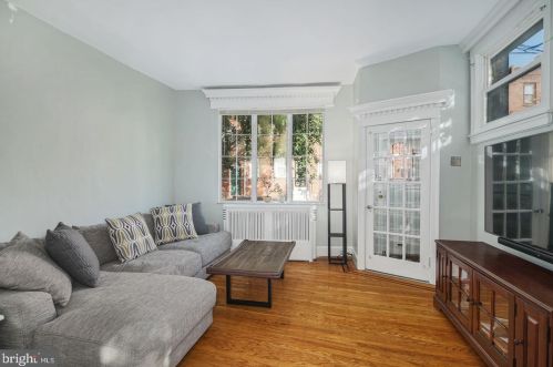 1016 6 St, Philadelphia PA 19140-2314 exterior