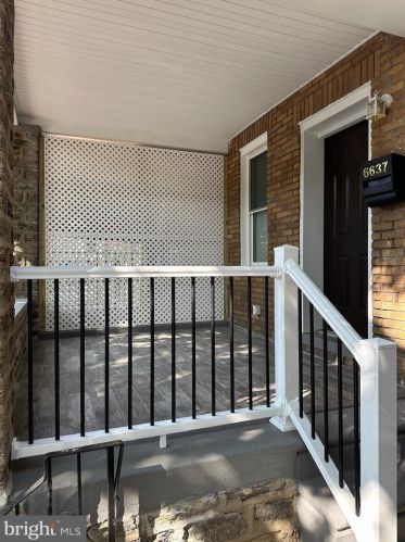 6637 Bouvier St, Philadelphia, PA 19126-2631