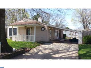 19 Oval Turn Ln, Levittown, PA 19055-1517