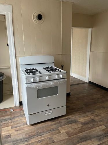 137 Dorchester St, Worcester MA 01610-1905 exterior