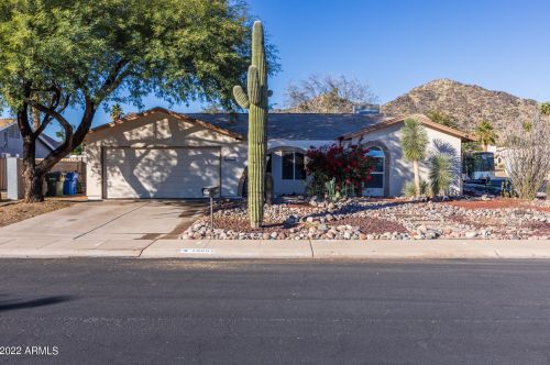 10602 42nd St, Phoenix AZ 85050-3376 exterior