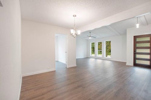 3104 Oak Grove Dr, Plano TX 75074-2946 exterior