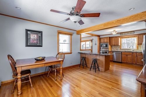 40 Frst Gln Dr, Montgomery MA 01085-4709 exterior