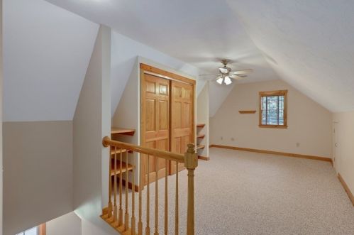 7 Apple Ridge Rd, Sutton MA  01590-2977 exterior