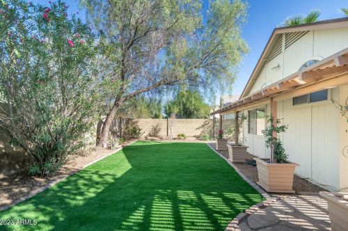 3036 Bluefield Ave, Phoenix AZ 85053-1125 exterior